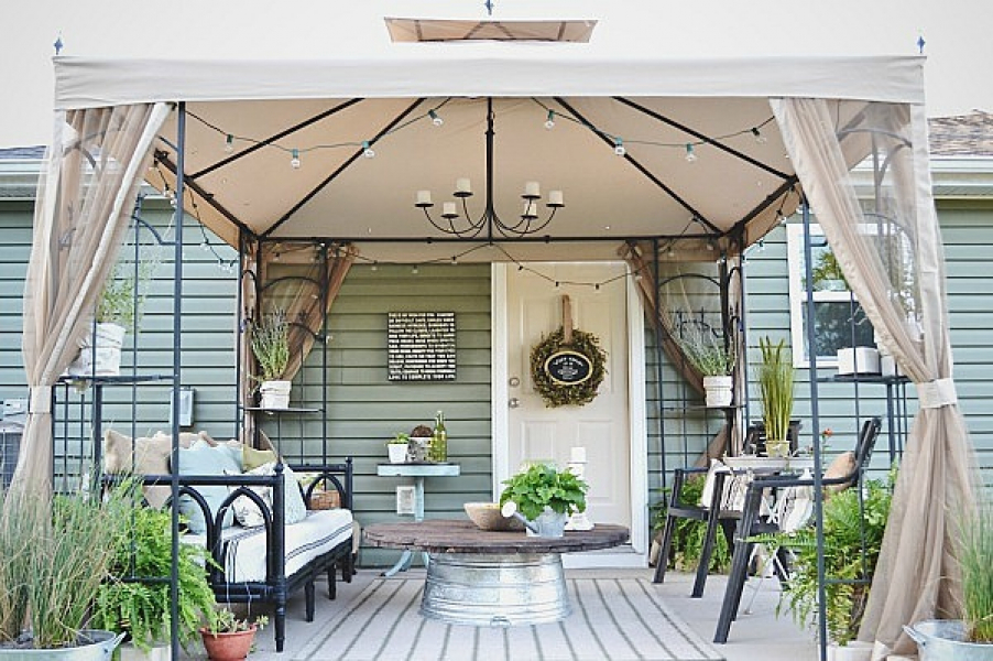 Swoon Worthy Outdoor Spaces 5